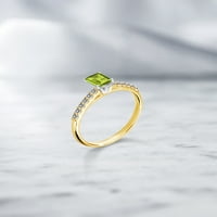 Gem Stone King 0. CT smaragdni rez zeleni peridot bijeli dijamant 10k žuti zlatni prsten sa bijelim