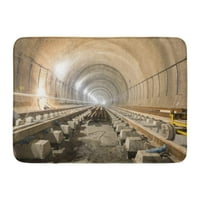 Nosač metroa pruga podzemne željeznice tokom završnih koraka izgradnja tunela Građevinska prostirka
