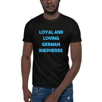 Plavi lojalni i ljubavni njemački pastir s kratkim rukavom pamučne majice u nedefiniranim poklonima