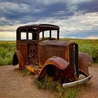 Rusty Old Studebaker na farbanom šumarskom nacionalnom parku - Arizona-USA - Galerija Jaynes
