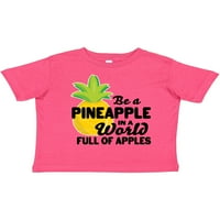 Inktastic Budite ananas u svijetu punom jabuka za dječaka za djecu od malih i mališana